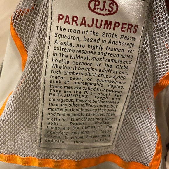 Parajumper winter coat - Picture 2 of 5